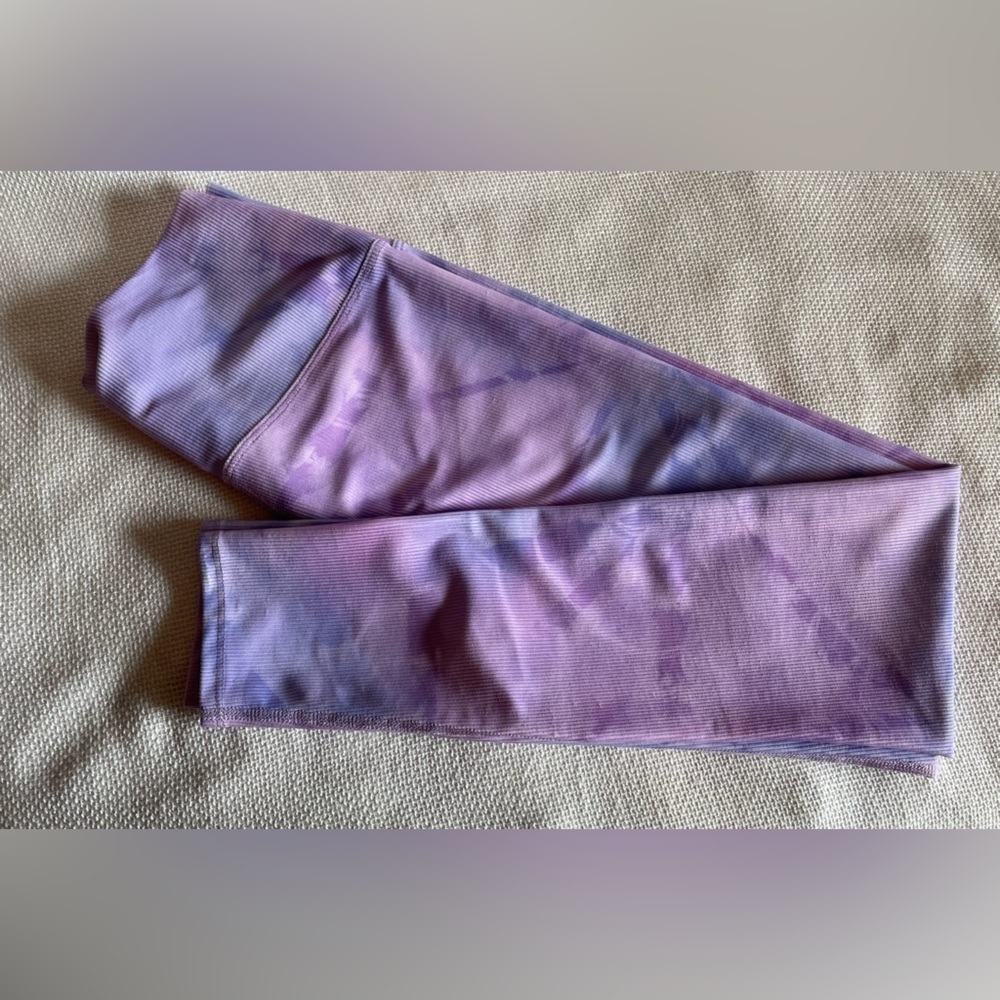 Beach Riot Ayla tie dye leggings - Picture 2 of 5